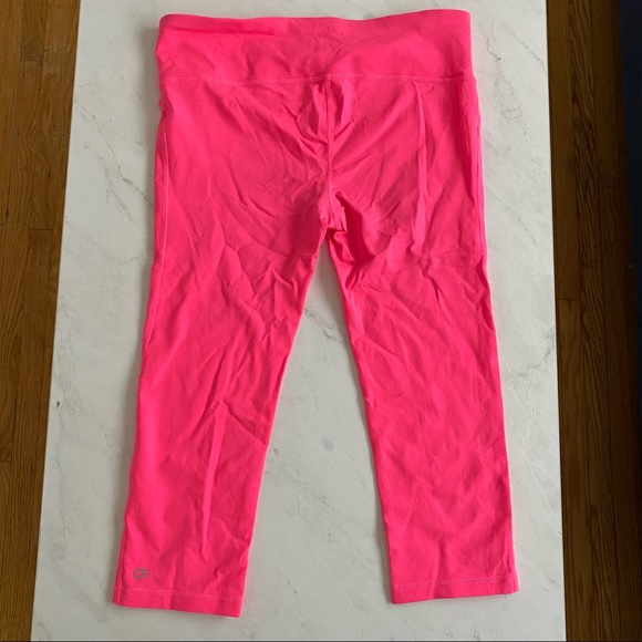 Gap Active Capri Workout Leggings, Size L ✨ - Picture 4 of 5